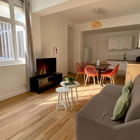 Pois3Ouest - Vast Apartment At Poissonniere 8P Paris Bagian luar foto