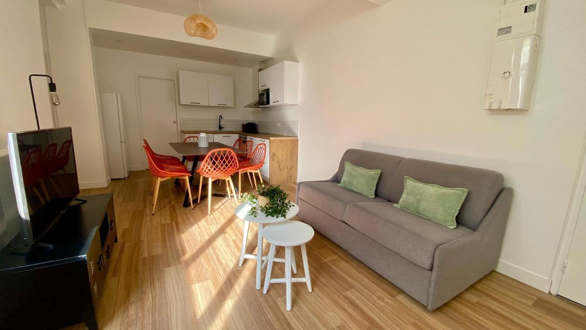Pois3Ouest - Vast Apartment At Poissonniere 8P Paris Bagian luar foto