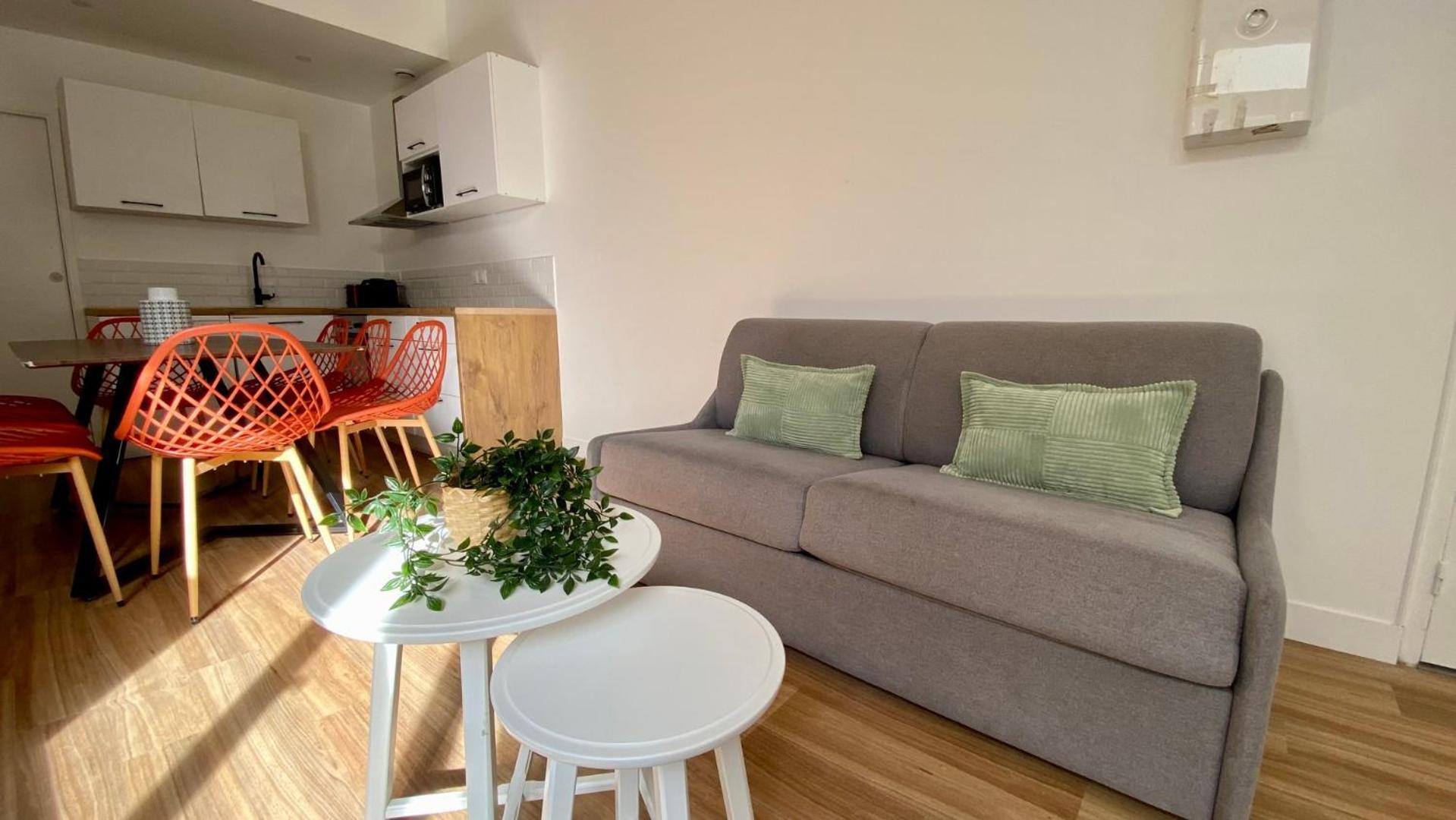 Pois3Ouest - Vast Apartment At Poissonniere 8P Paris Bagian luar foto