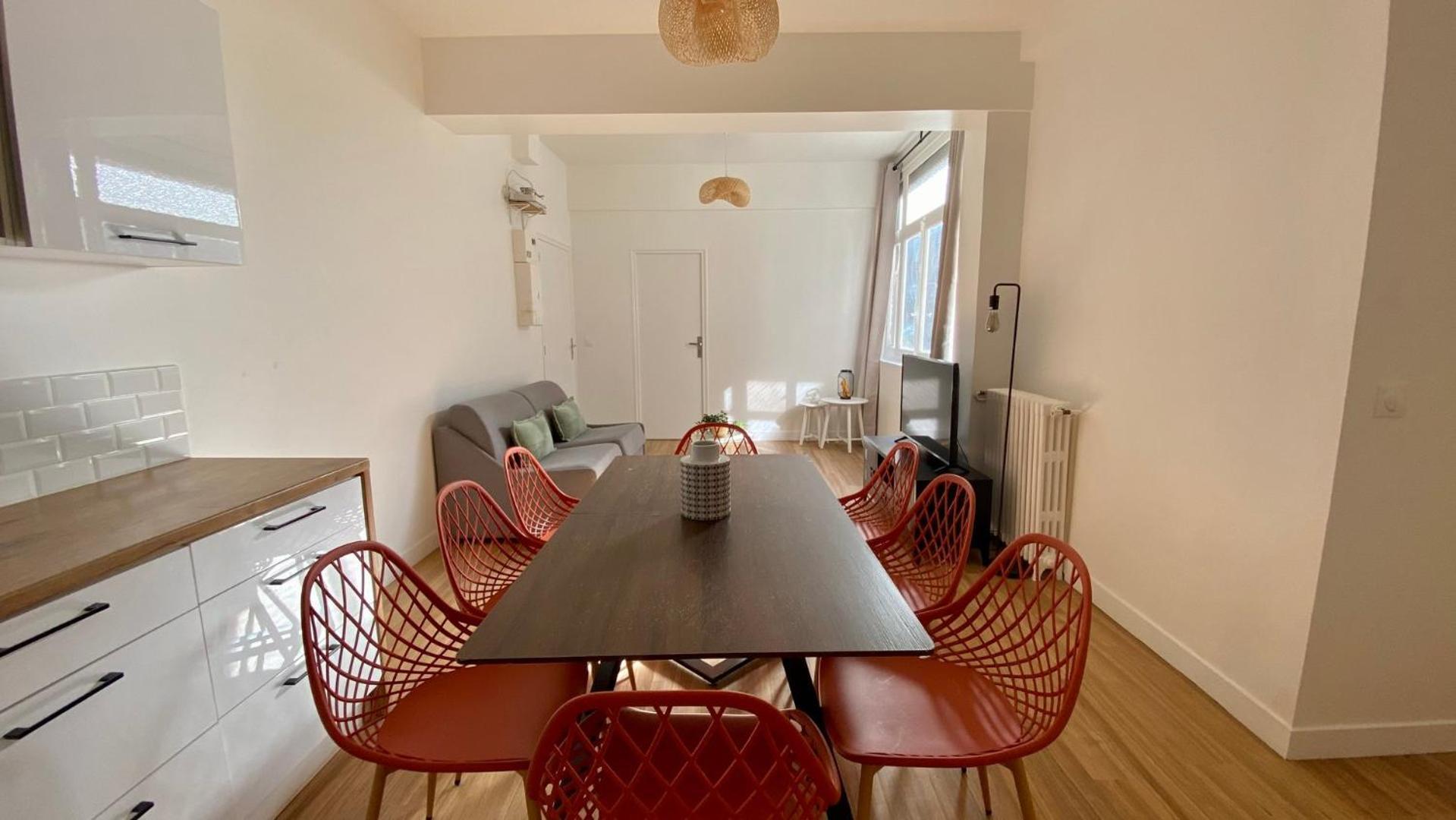 Pois3Ouest - Vast Apartment At Poissonniere 8P Paris Bagian luar foto