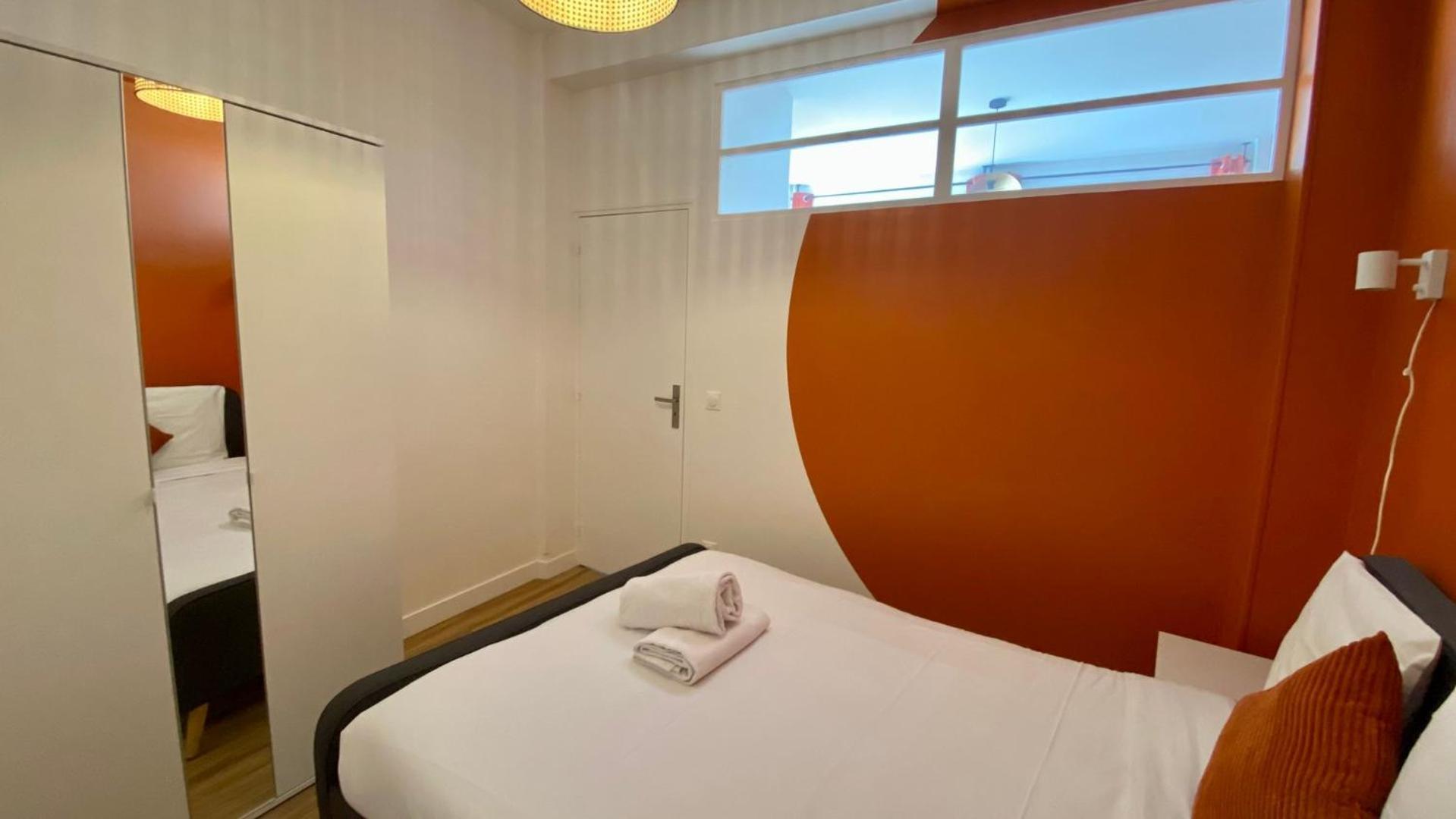 Pois3Ouest - Vast Apartment At Poissonniere 8P Paris Bagian luar foto